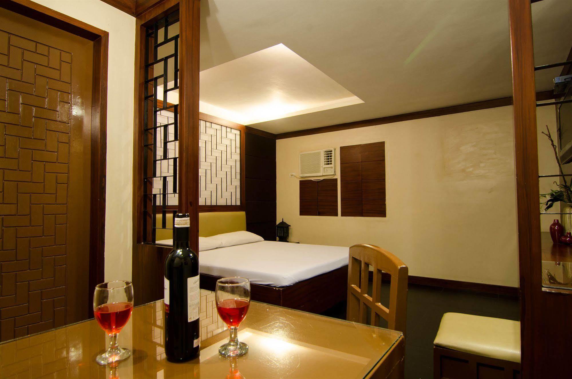 Motel Victoria Court San Fernando Extérieur photo