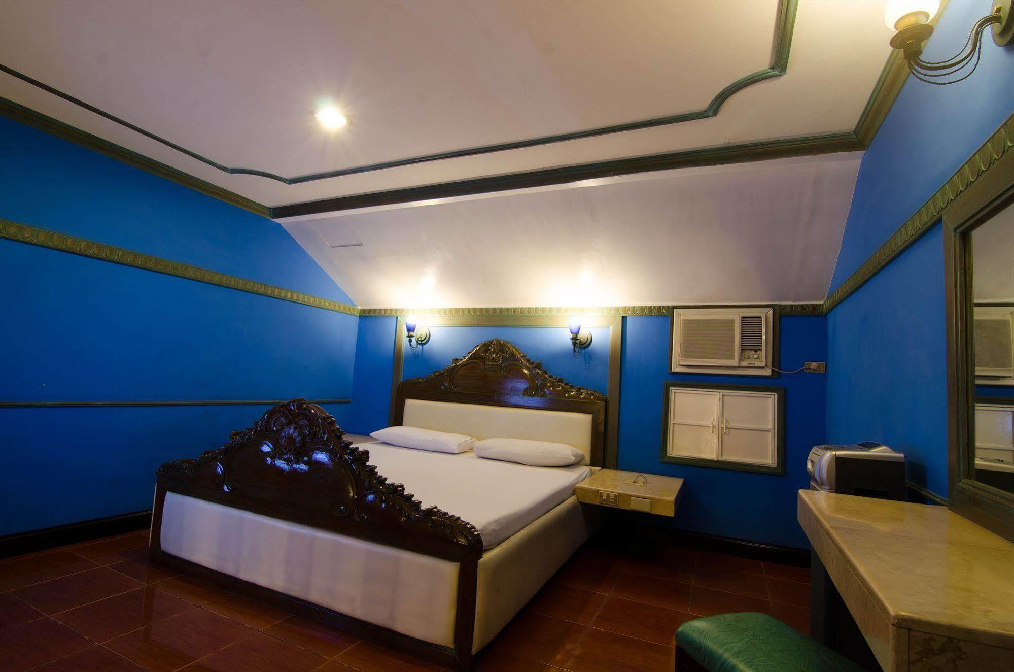 Motel Victoria Court San Fernando Extérieur photo